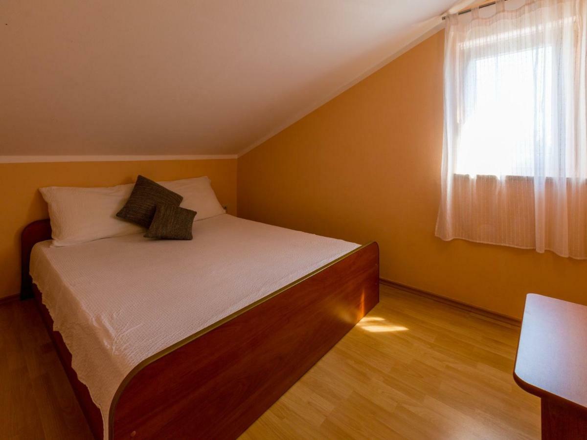 Apartments Alin Dramalj Extérieur photo