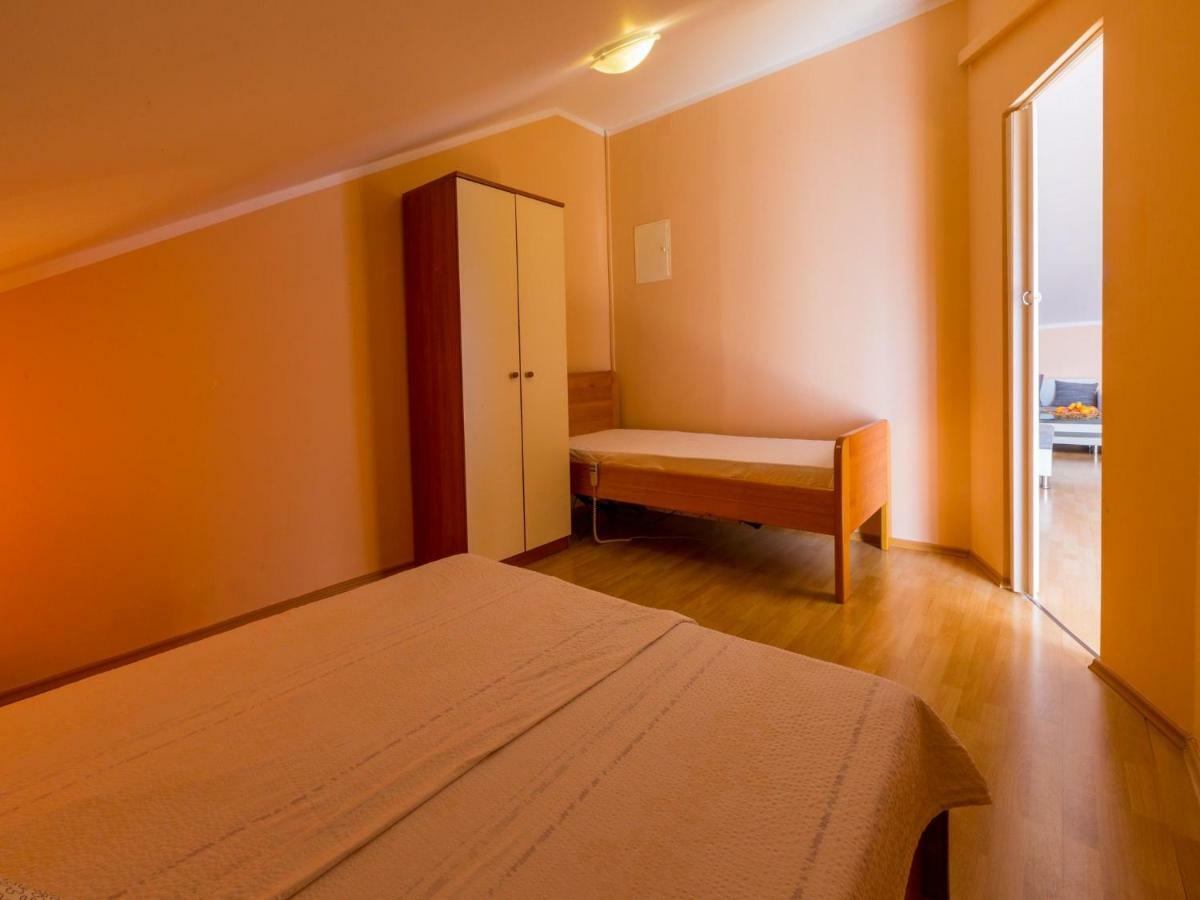 Apartments Alin Dramalj Extérieur photo