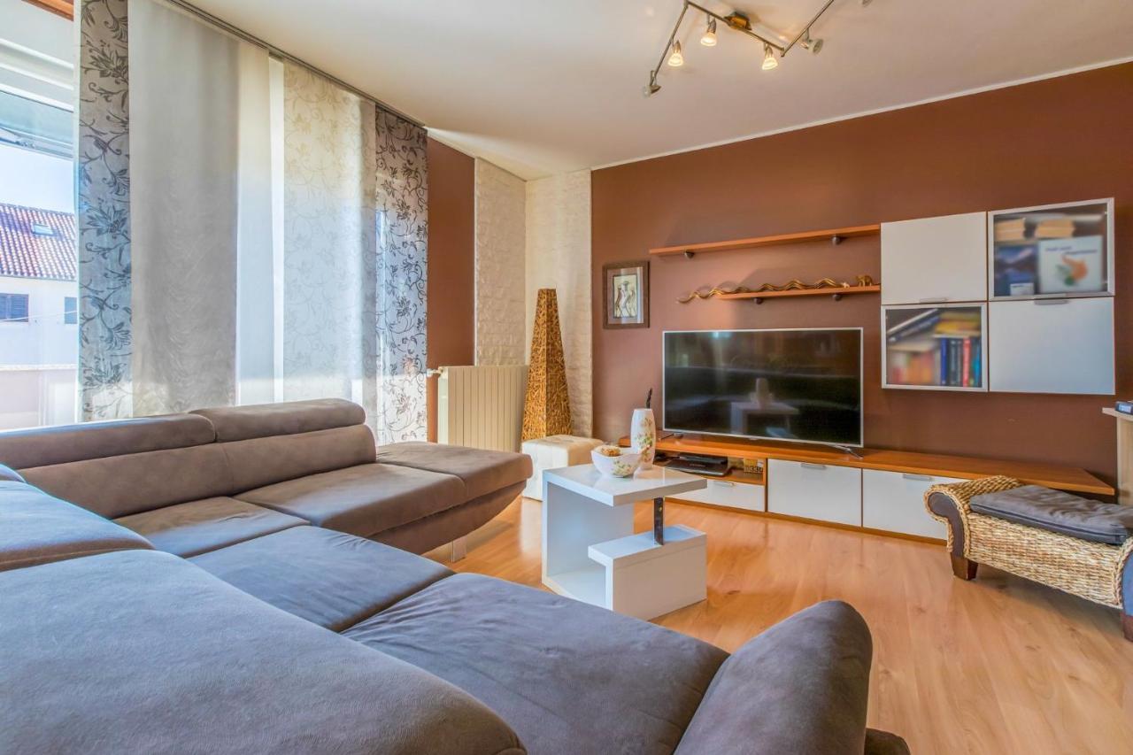 Apartments Alin Dramalj Extérieur photo